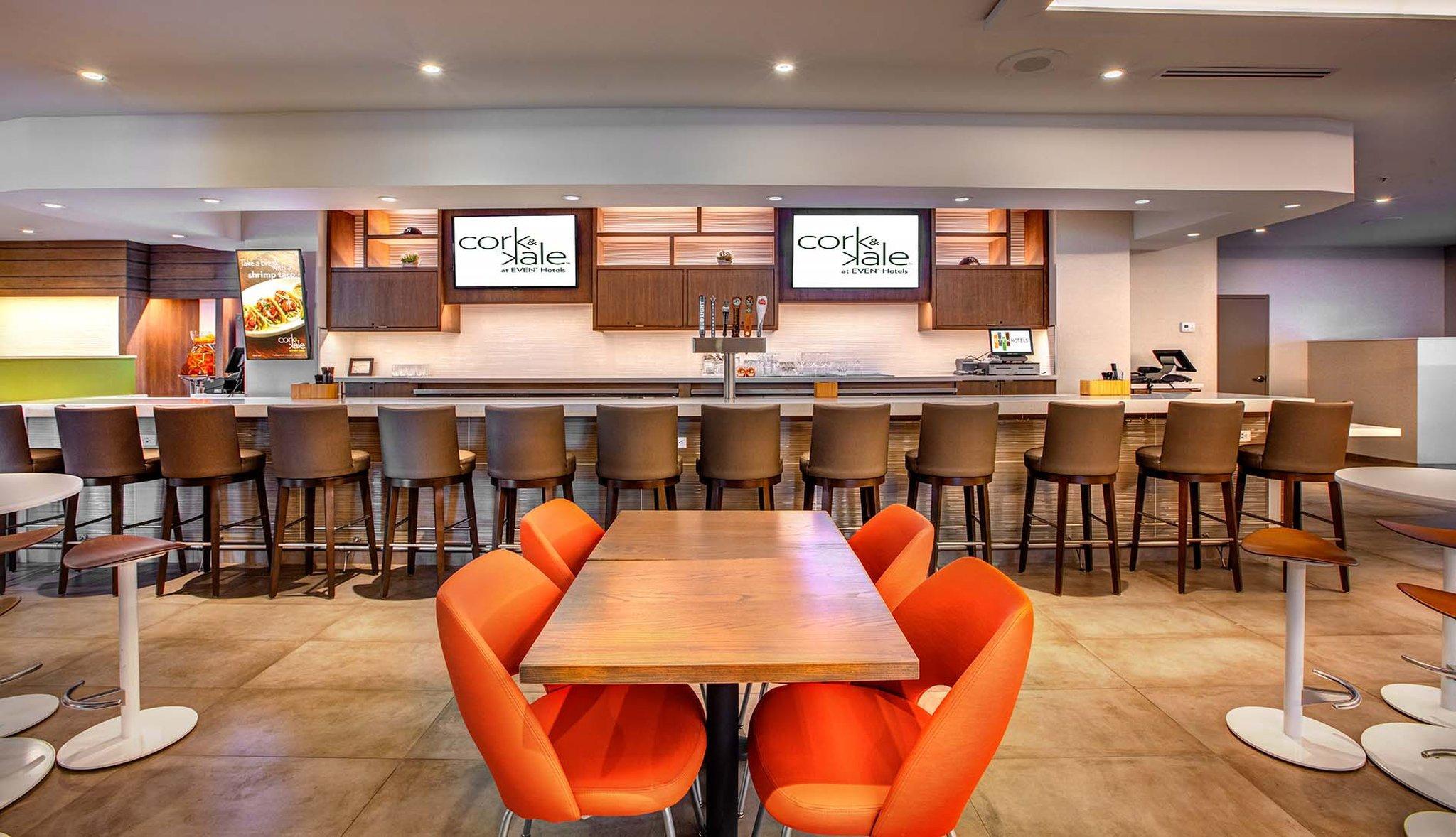 イーブン ホテルズ サラソタ レイクウッド ランチ The Meadows エクステリア 写真
