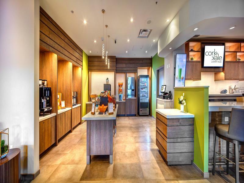 イーブン ホテルズ サラソタ レイクウッド ランチ The Meadows エクステリア 写真